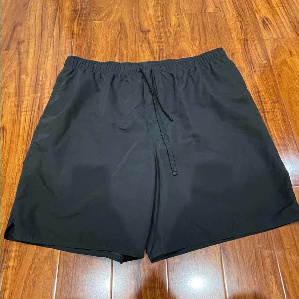 Classic Black Athletic Men's Shorts